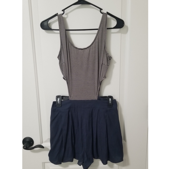 Romper with Side Cutouts - Picture 4 of 5